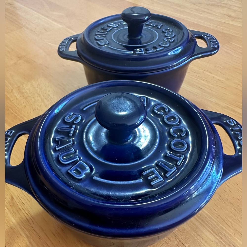 Staub Dark Blue(Sapphire) La Cocotte Mini Duo.  ❣️